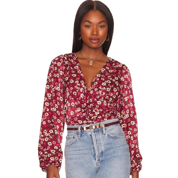 BCBGeneration V Neck Blouse in Abstract Floral NWT Size Small - Picture 1 of 3